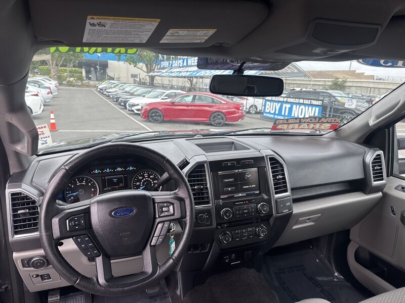 2015 Ford F-150 XLT  