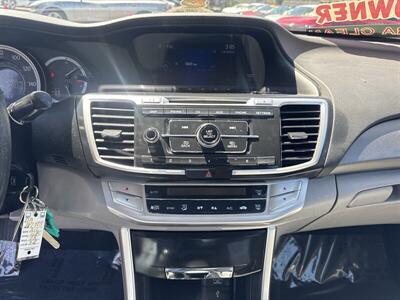2013 Honda Accord LX   - Photo 8 - Pittsburg, CA 94565-2812