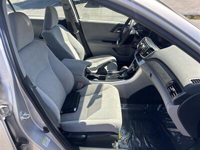 2013 Honda Accord LX   - Photo 23 - Pittsburg, CA 94565-2812