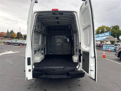 2012 Nissan NV 2500 HD S   - Photo 13 - Pittsburg, CA 94565-2812