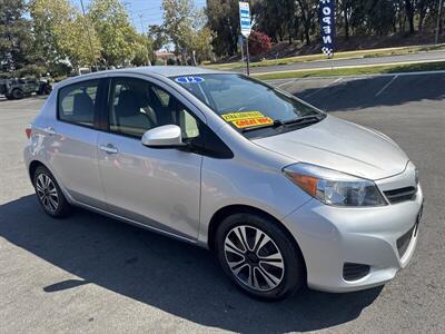 2012 Toyota Yaris 5-Door L   - Photo 21 - Pittsburg, CA 94565-2812