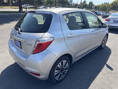 2012 Toyota Yaris 5-Door L   - Photo 15 - Pittsburg, CA 94565-2812