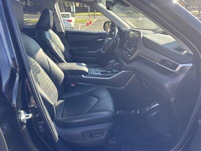 2021 Toyota Highlander XLE   - Photo 32 - Pittsburg, CA 94565-2812