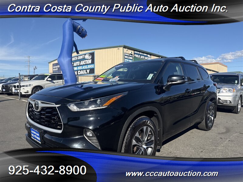 2021 Toyota Highlander XLE  