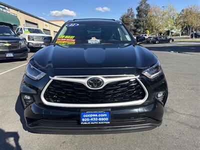 2021 Toyota Highlander XLE   - Photo 35 - Pittsburg, CA 94565-2812