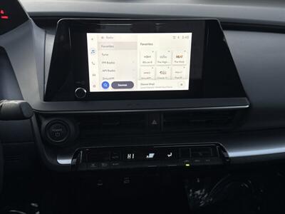2024 Toyota Prius LE   - Photo 10 - Pittsburg, CA 94565-2812