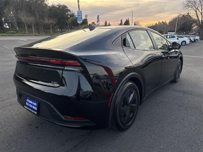 2024 Toyota Prius LE   - Photo 20 - Pittsburg, CA 94565-2812