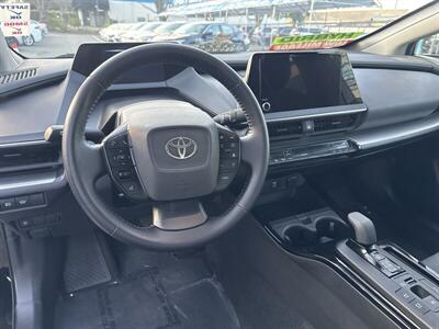2024 Toyota Prius LE   - Photo 8 - Pittsburg, CA 94565-2812