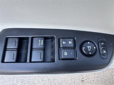 2012 Honda Civic LX   - Photo 11 - Pittsburg, CA 94565-2812