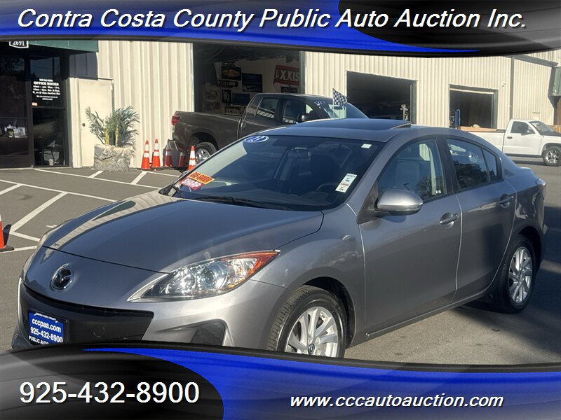 2013 Mazda MAZDA3 i Touring