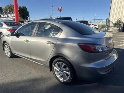 2013 Mazda Mazda3 i Touring - Photo 16 - Pittsburg, CA 94565-2812