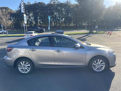 2013 Mazda Mazda3 i Touring - Photo 21 - Pittsburg, CA 94565-2812