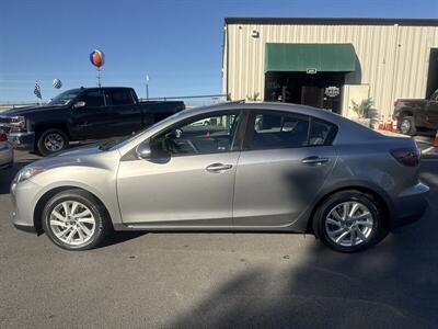 2013 Mazda Mazda3 i Touring - Photo 14 - Pittsburg, CA 94565-2812