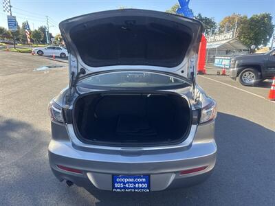 2013 Mazda Mazda3 i Touring - Photo 18 - Pittsburg, CA 94565-2812