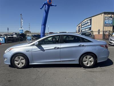 2014 Hyundai SONATA Hybrid   - Photo 16 - Pittsburg, CA 94565-2812
