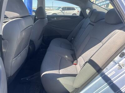 2014 Hyundai SONATA Hybrid   - Photo 17 - Pittsburg, CA 94565-2812