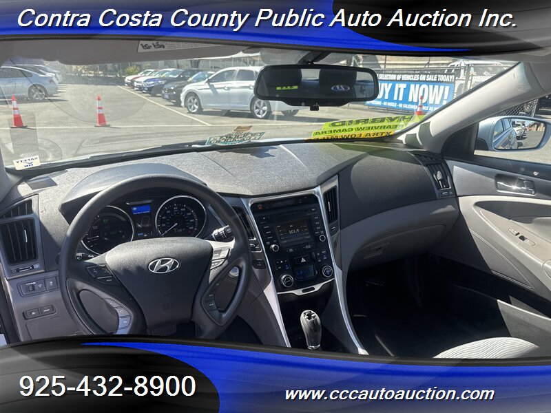 2014 Hyundai SONATA Hybrid  