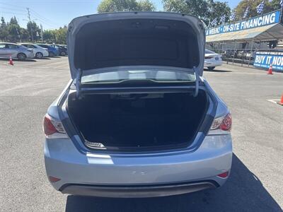 2014 Hyundai SONATA Hybrid   - Photo 20 - Pittsburg, CA 94565-2812