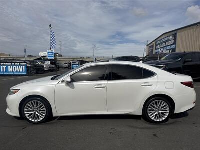 2013 Lexus ES   - Photo 17 - Pittsburg, CA 94565-2812