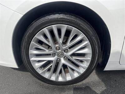 2013 Lexus ES   - Photo 15 - Pittsburg, CA 94565-2812