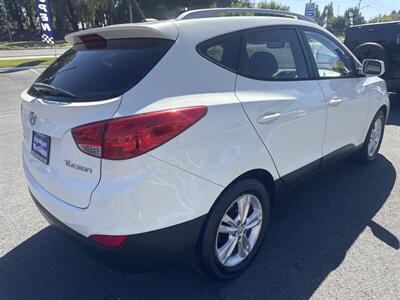 2011 Hyundai TUCSON GLS   - Photo 19 - Pittsburg, CA 94565-2812