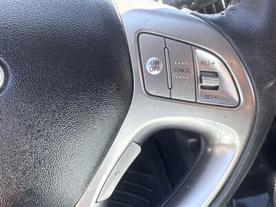 2011 Hyundai TUCSON GLS   - Photo 8 - Pittsburg, CA 94565-2812