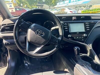 2020 Toyota Camry SE   - Photo 8 - Pittsburg, CA 94565-2812