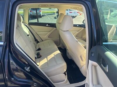 2017 Volkswagen Tiguan 2.0T Wolfsburg Editi   - Photo 25 - Pittsburg, CA 94565-2812