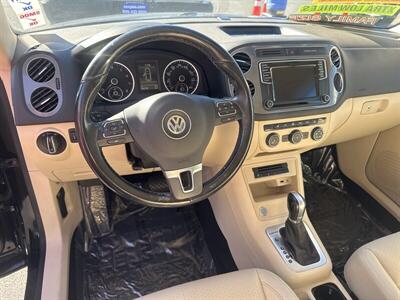 2017 Volkswagen Tiguan 2.0T Wolfsburg Editi   - Photo 8 - Pittsburg, CA 94565-2812