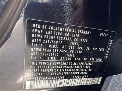 2017 Volkswagen Tiguan 2.0T Wolfsburg Editi   - Photo 31 - Pittsburg, CA 94565-2812