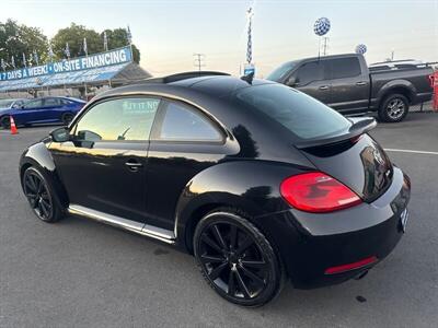 2013 Volkswagen Beetle-Classic Turbo   - Photo 17 - Pittsburg, CA 94565-2812