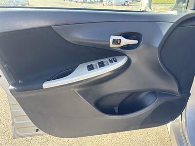 2012 Toyota Corolla S   - Photo 8 - Pittsburg, CA 94565-2812