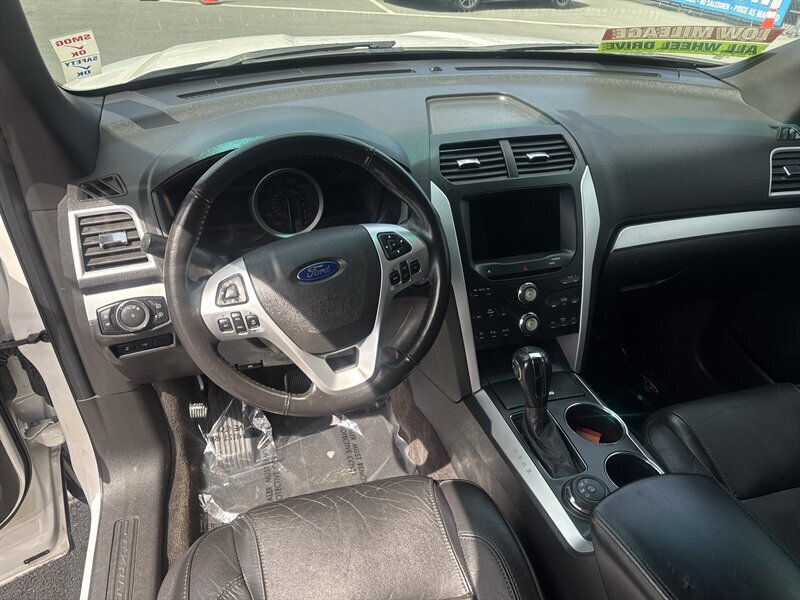 2012 Ford Explorer XLT  