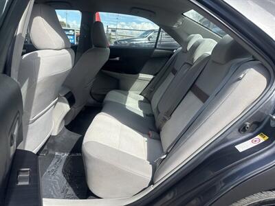 2013 Toyota Camry LE   - Photo 14 - Pittsburg, CA 94565-2812