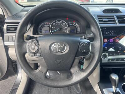 2013 Toyota Camry LE   - Photo 4 - Pittsburg, CA 94565-2812