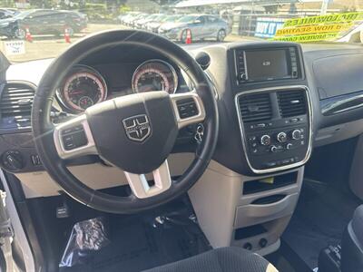 2017 Dodge Grand Caravan SE - Photo 6 - Pittsburg, CA 94565