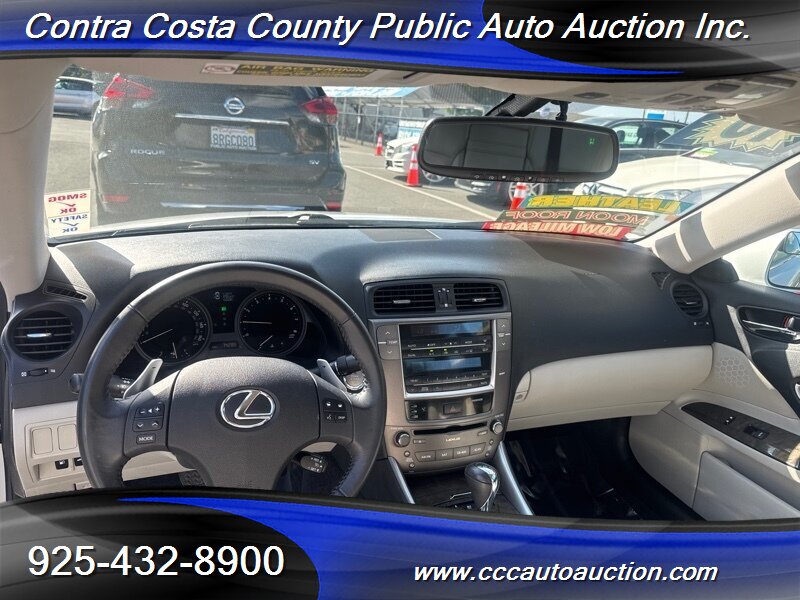 2010 Lexus IS  