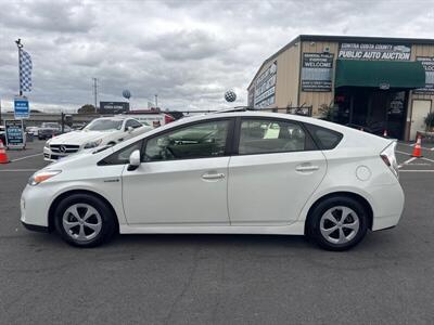 2012 Toyota Prius Three   - Photo 14 - Pittsburg, CA 94565-2812