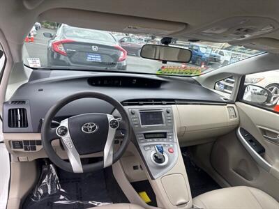 2012 Toyota Prius Three   - Photo 2 - Pittsburg, CA 94565-2812