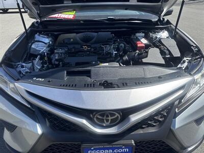 2018 Toyota Camry SE   - Photo 3 - Pittsburg, CA 94565