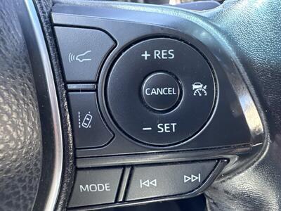 2018 Toyota Camry SE   - Photo 11 - Pittsburg, CA 94565