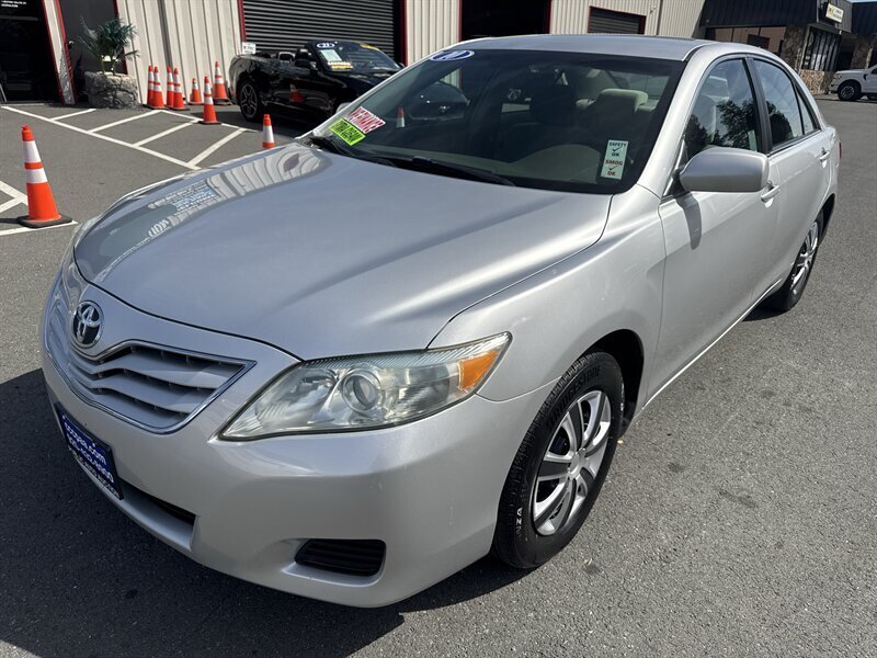 2010 Toyota Camry LE  