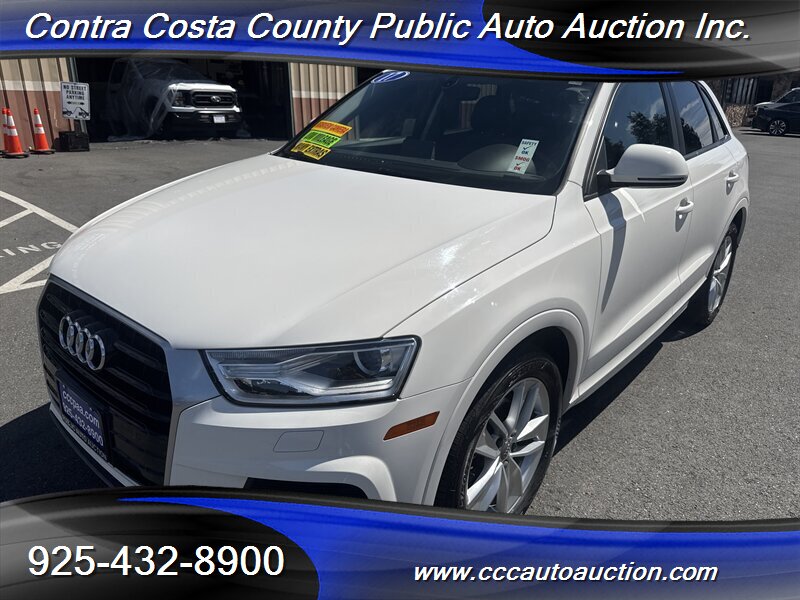 2017 Audi Q3 2.0T Premium  