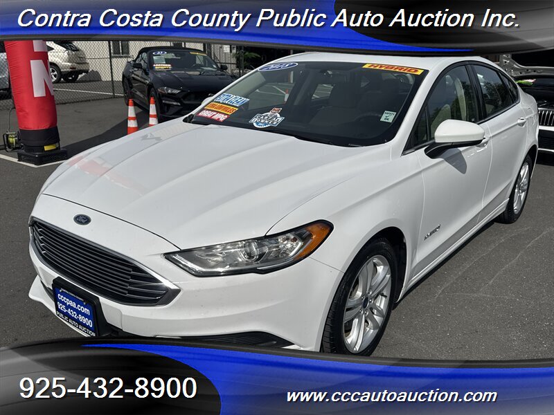 2018 Ford Fusion S's photo