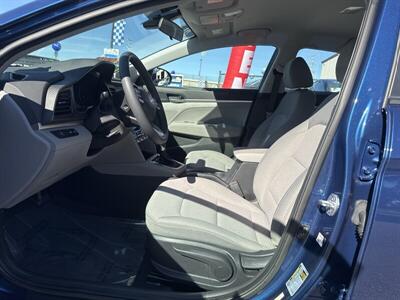 2020 Hyundai ELANTRA SE - Photo 2 - Pittsburg, CA 94565