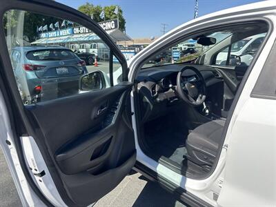 2017 Chevrolet Trax LS   - Photo 6 - Pittsburg, CA 94565