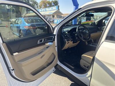 2017 Ford Explorer Limited   - Photo 6 - Pittsburg, CA 94565-2812