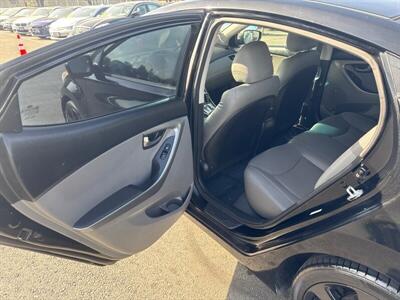 2013 Hyundai ELANTRA Limited   - Photo 16 - Pittsburg, CA 94565-2812