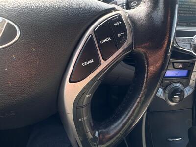 2013 Hyundai ELANTRA Limited   - Photo 13 - Pittsburg, CA 94565-2812