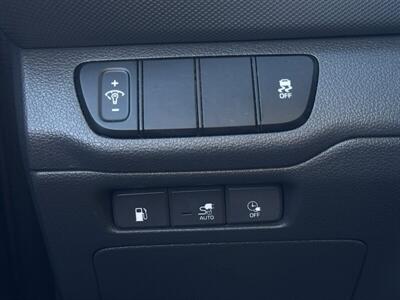 2019 Hyundai IONIQ Plug-in Hybrid - Photo 15 - Pittsburg, CA 94565-2812